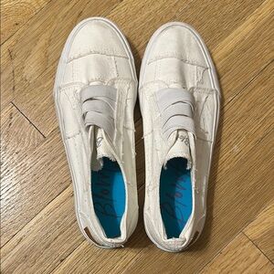 Blowfish Slip-Ons Sneakers